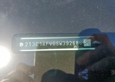 2025 Toyota Rav4 Xle Premium z USA, uszkodzony, nr VIN 2T3C1RFV0SW392686